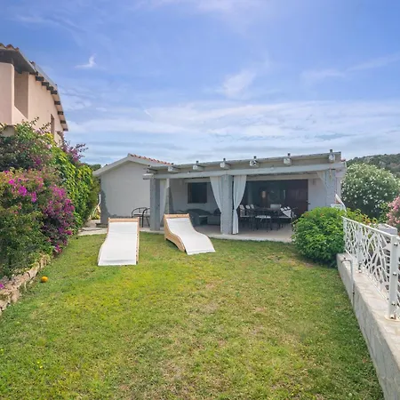 Alba Villa